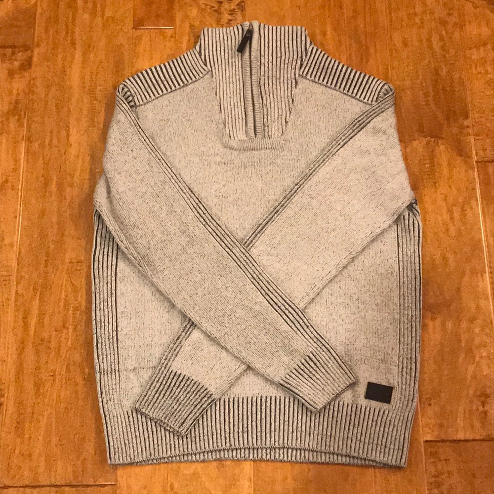 Grey Pullover